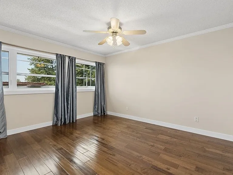 1056 Lillooet Rd — Photo 14