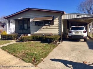 9 Judith Way, Jackson, NJ 08527