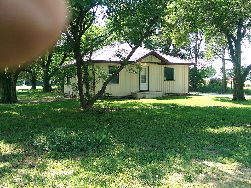 33905 Tower Rd, Arkansas City, KS 67005 Zillow