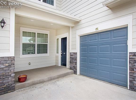 3rd image of 12782 Longview Park Ln