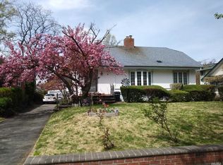 17521 Mayfield Rd, Jamaica, NY 11432