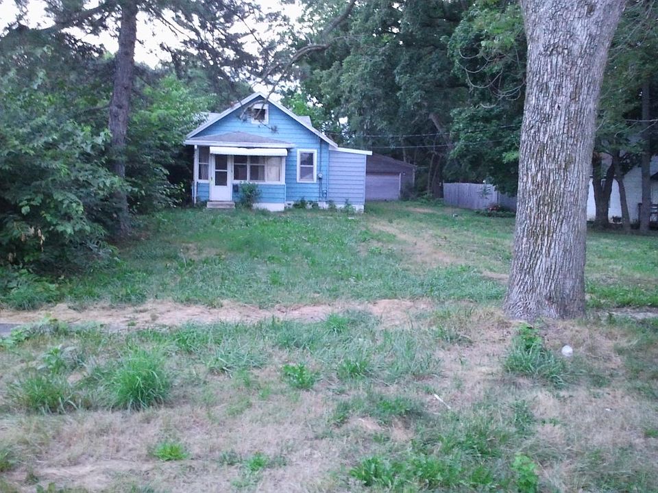 1st image of 301 Lincoln Park Blvd
