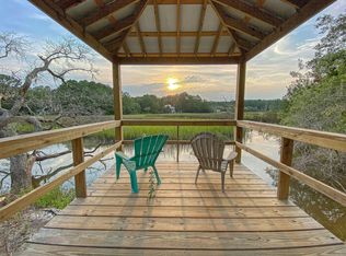 2 Faulkner Dr, Mount Pleasant, SC 29466