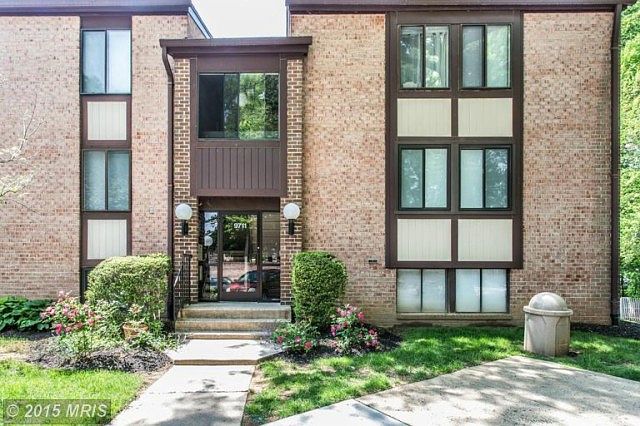 1st image of 9711 Kings Crown Ct APT 001