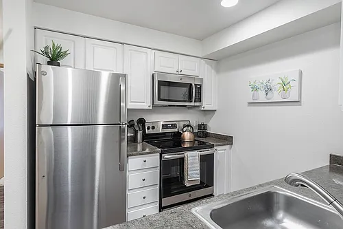 Kenmore Village Apartments Photo 1