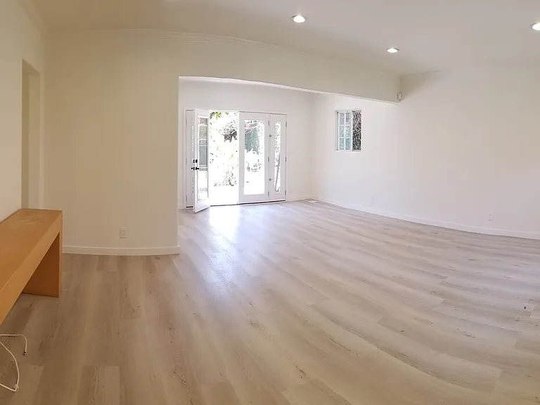 1745 Midvale Ave — Photo 6