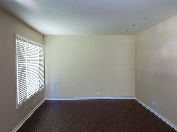 3rd image of 808 N Roy Ave