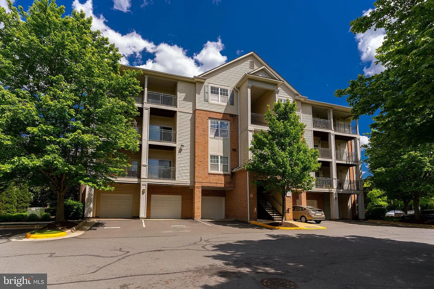 4415 Weatherington Ln Unit 102 photo 1