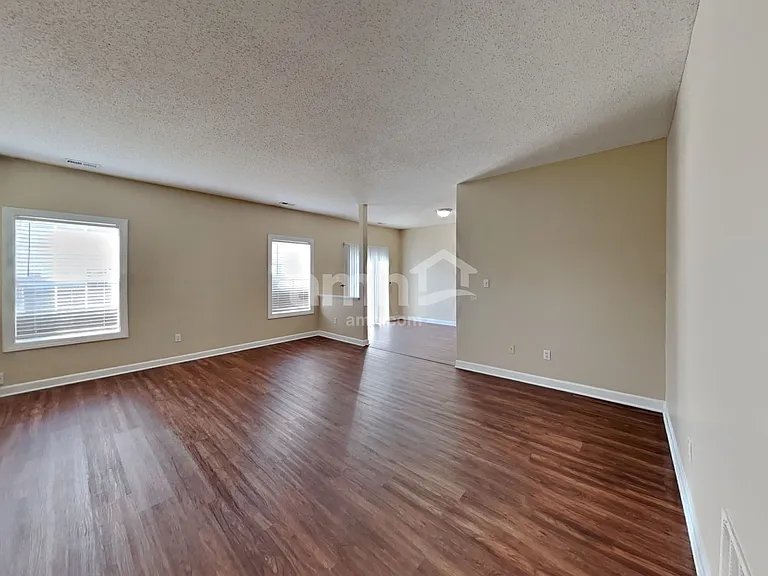 9675 Lomax Dr — Photo 6