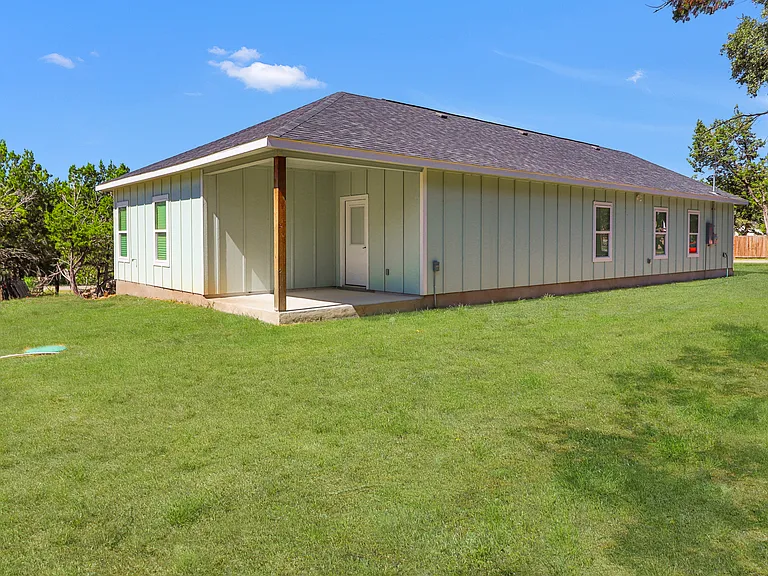 1416 Skyline Hls — Photo 25