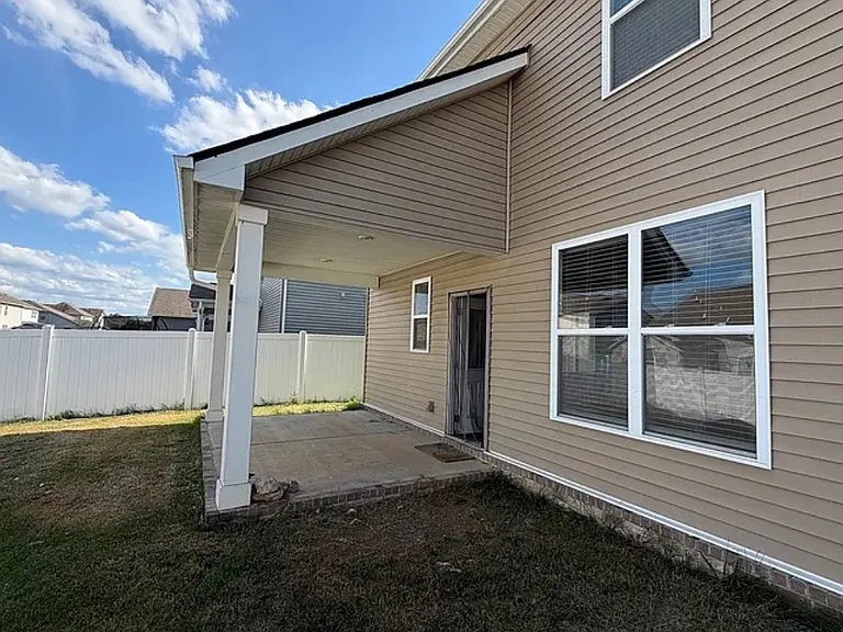 409 Wind Dance Dr — Photo 10