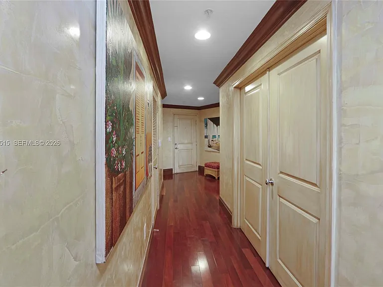 10 Aragon Ave #1216 — Photo 3