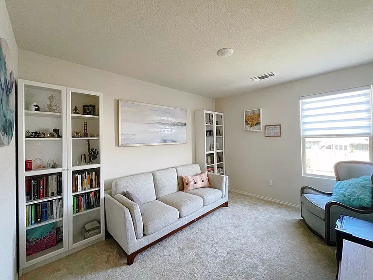 216 Janelle Ln — Photo 15