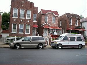 2nd image of 914 Troy Ave