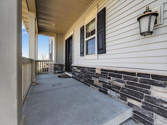 2nd image of 301 Hallmark Way
