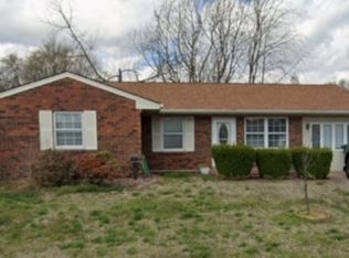 3932 Buckland Sq, Owensboro, KY 42301