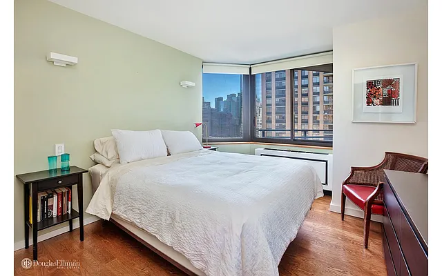 Rented by Douglas Elliman | media 2