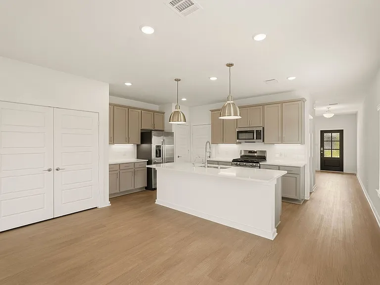 32503 Midsummer Dr — Photo 8