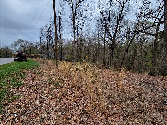3rd image of Pentland Drive