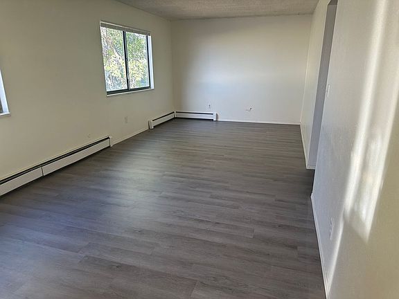 5th image of 2854 Belford Ave APT 3