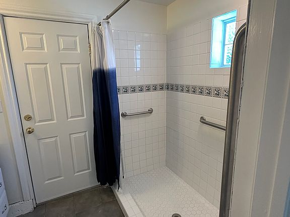 4th image of 500 H St