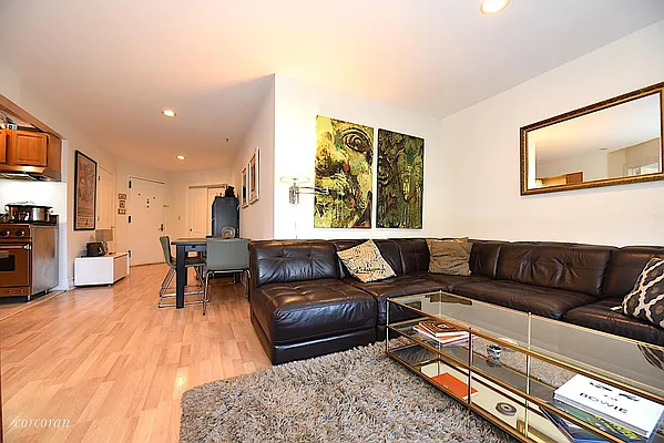 Rented by Corcoran | media 29