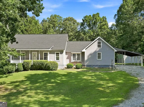 1423 Enchanted Lake Dr NW, Conyers, GA 30012