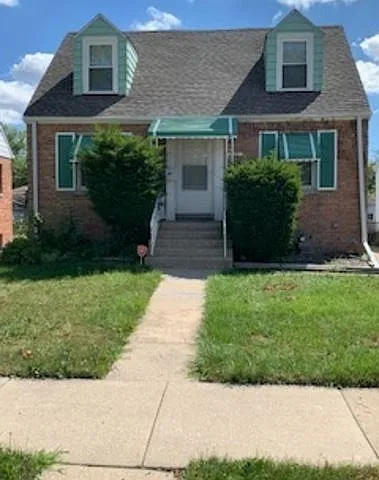 345 Frederick Ave photo 1