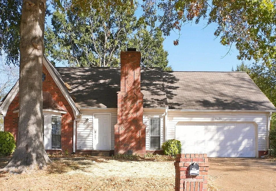 6686 Steeple Chase Cir