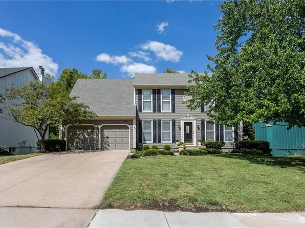 15302 W 84th St, Lenexa, KS 66219