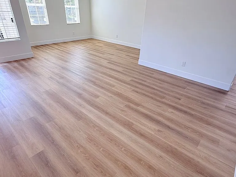 13403 Hawthorn Ave — Photo 6
