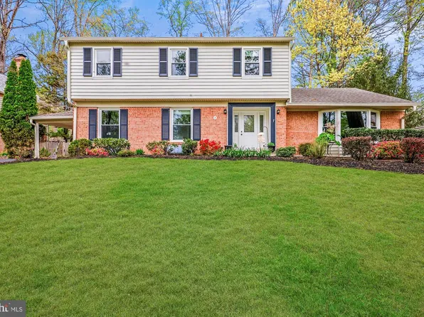 3 Harrowgate Ct, Potomac, MD 20854