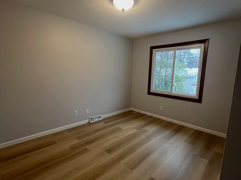 6118 73rd Ave N #2 — Photo 4