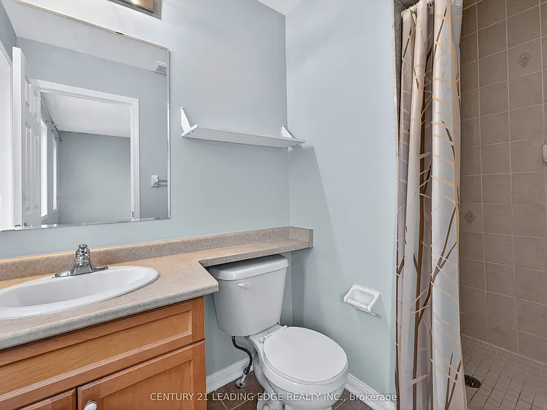 64 Ferguson St — Photo 29