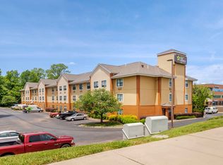 8211 University Executive Park Dr #417, Charlotte, NC 28262