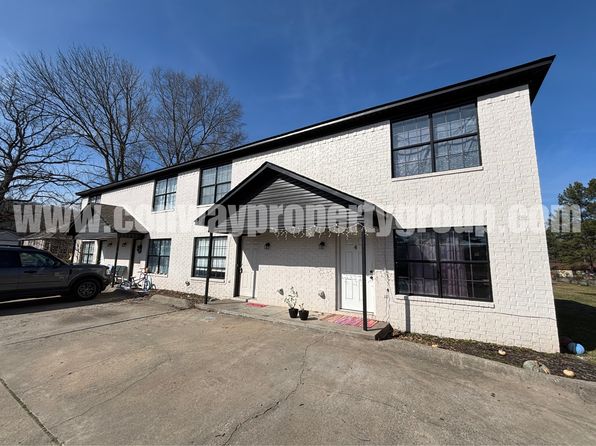24 Wells Rd #3