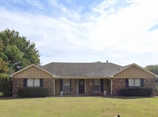 1211 Oxford Pl, Greenville, MS 38701