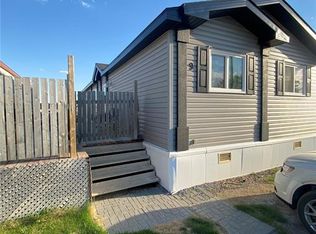 9 Golfview Cres, Kindersley, SK S0L1S1