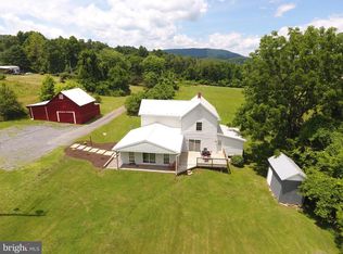 377 Crawford Ln, Great Cacapon, WV 25422
