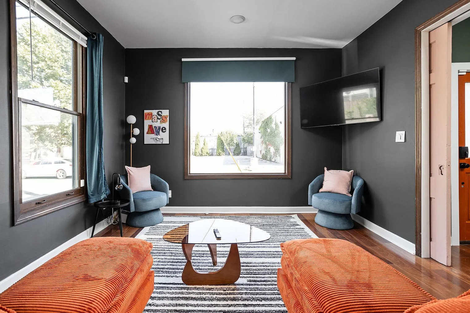 2 bed, 2.0 bath, $2,997 — Photo 2
