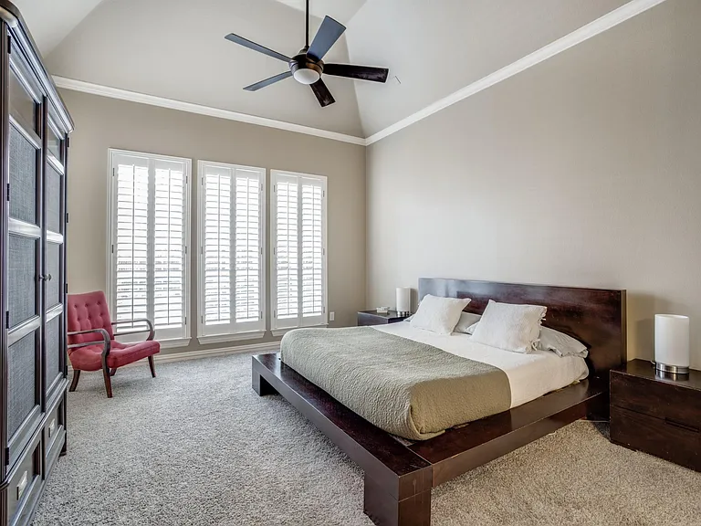 5860 Red Hill Ln — Photo 16