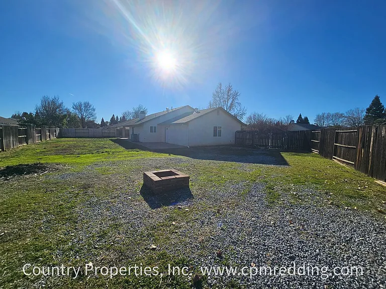 3875 Meadow Oak Way — Photo 19