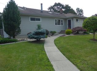 7 Clovis Rd, East Brunswick, NJ 08816