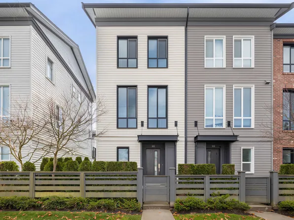 15938 27th Ave #11, Surrey, BC V3Z 0T2