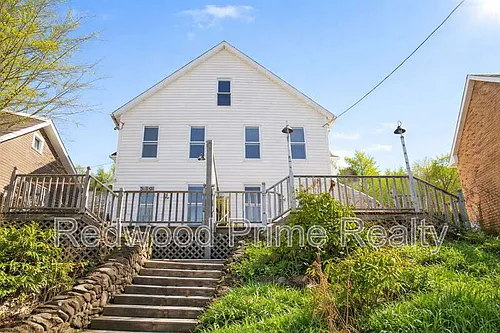 536 Russell Ave Photo 1