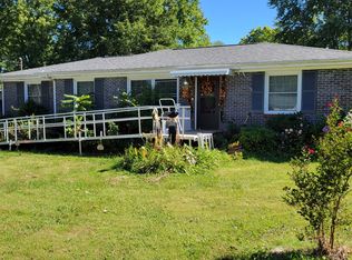 1308 Oak Dr, Manchester, TN 37355