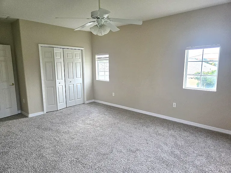 3637 Summerwind Cir — Photo 16