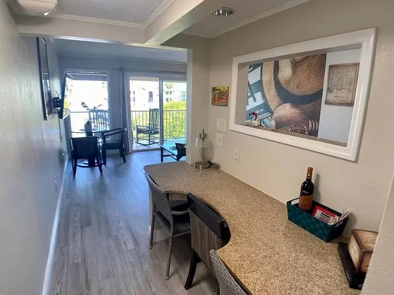 2506 N Rocky Point Dr #372 — Photo 9