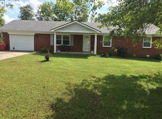 180 Mountain View Dr, Berea, KY 40403