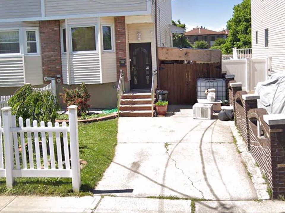 1st image of 330 Seaver Ave